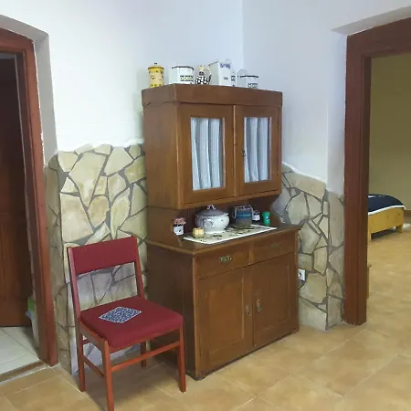 Almassy Vendeghaz Faluhaz Apartment Kano