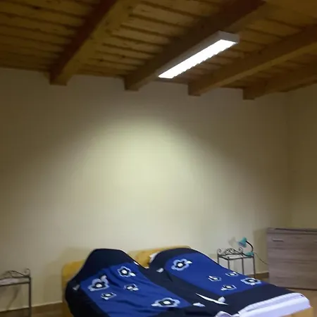 Apartment Almassy Vendeghaz Faluhaz